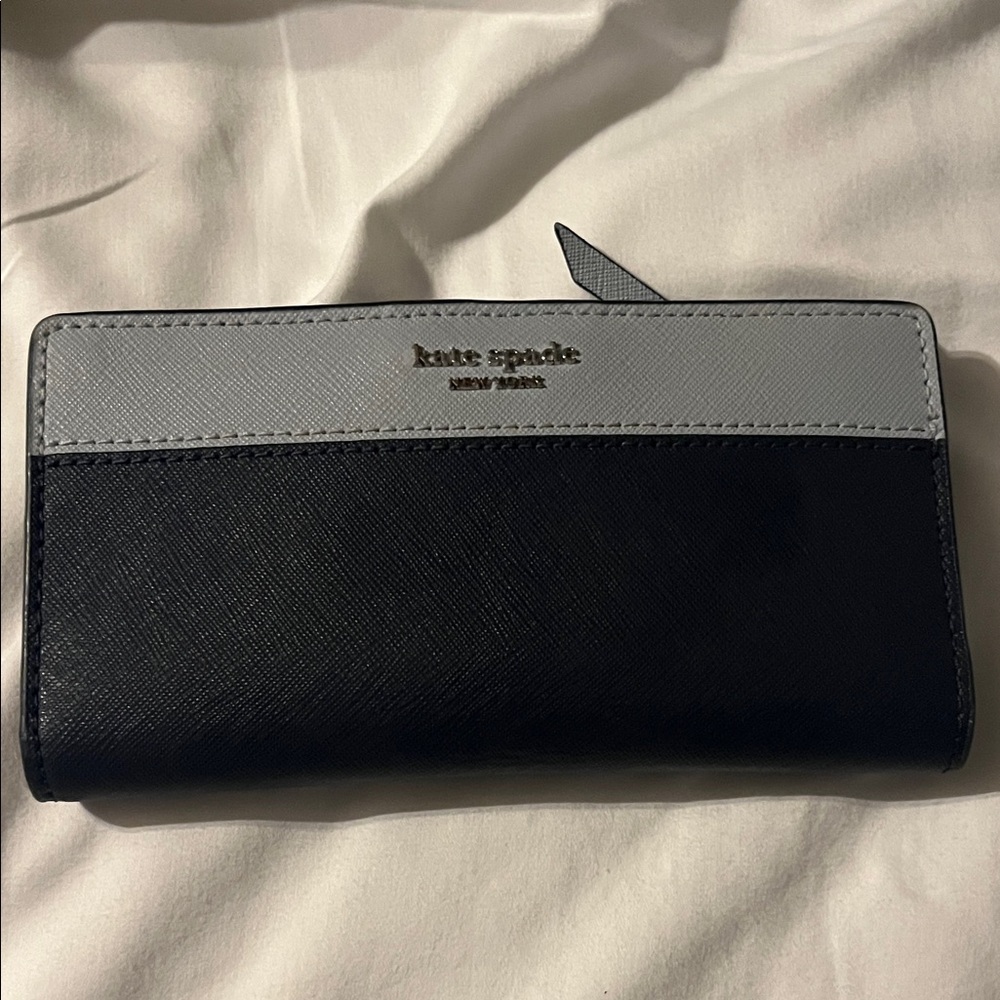 Kate Spade Two-Tone navy and light blue Wallet
